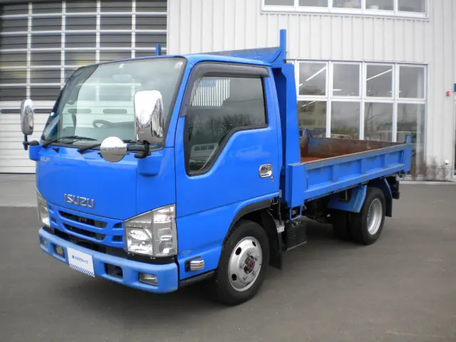 いすゞ エルフ TKG-NKS85AD(4WD)の写真1