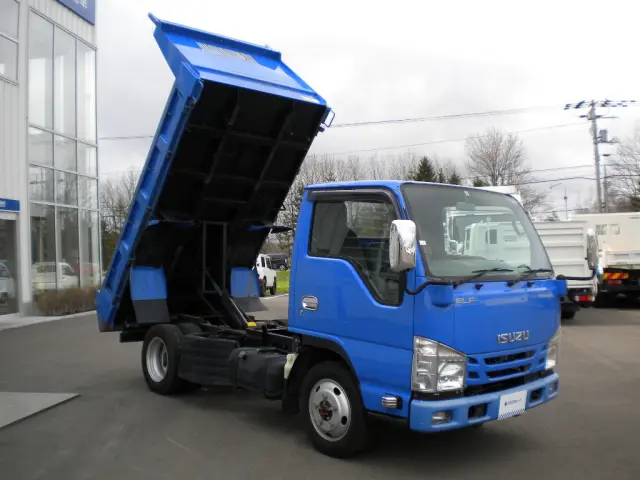 いすゞ エルフ TKG-NKS85AD(4WD)の写真8