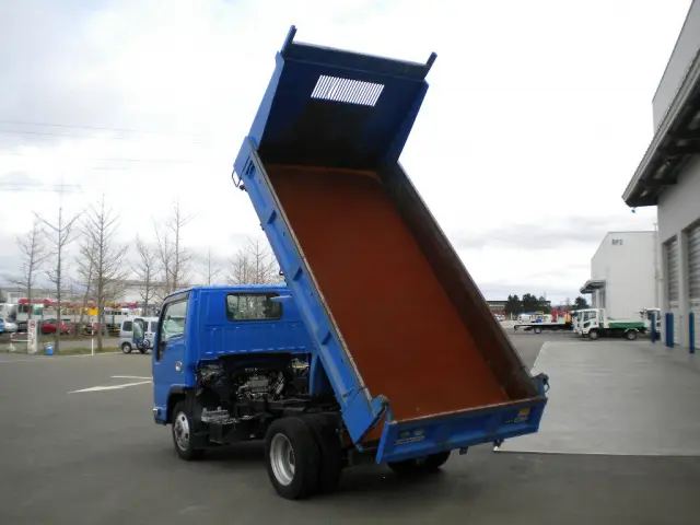 いすゞ エルフ TKG-NKS85AD(4WD)の写真9