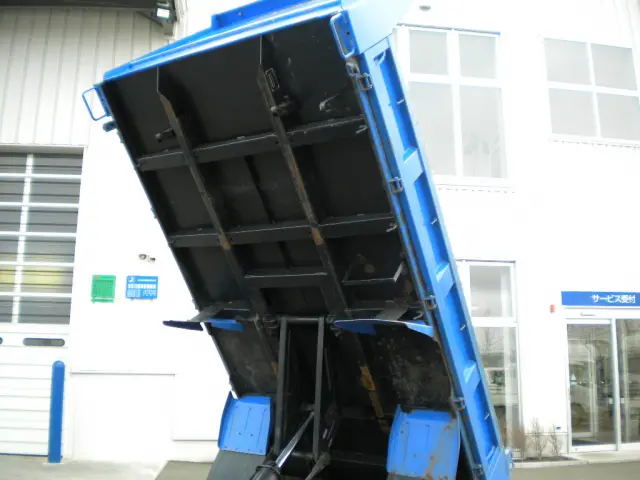 いすゞ エルフ TKG-NKS85AD(4WD)の写真12