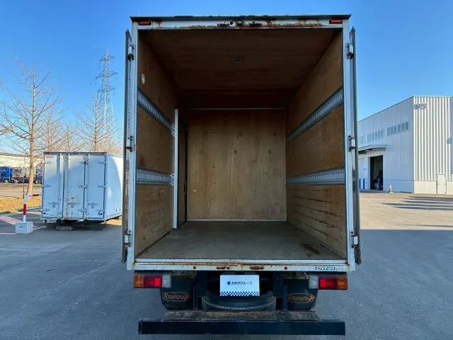 トヨタ ダイナ TKG-XZU675(4WD)の写真7
