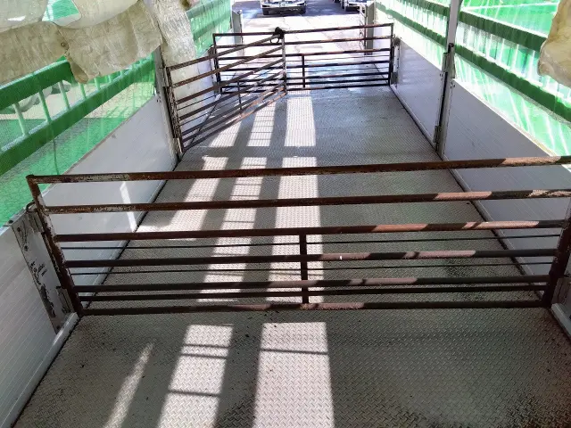 UD コンドル KC-PK251HJ改(6x4)の写真10