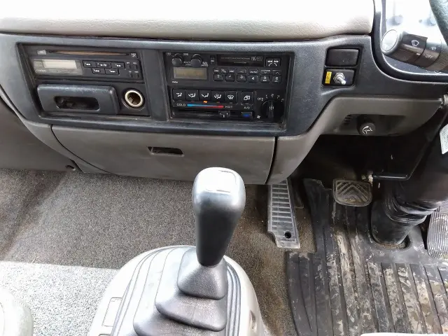 UD コンドル KC-PK251HJ改(6x4)の写真23