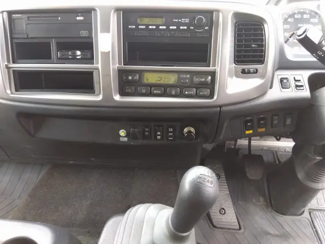 日野 レンジャー QKG-FE7JPAA(2WD)の写真23