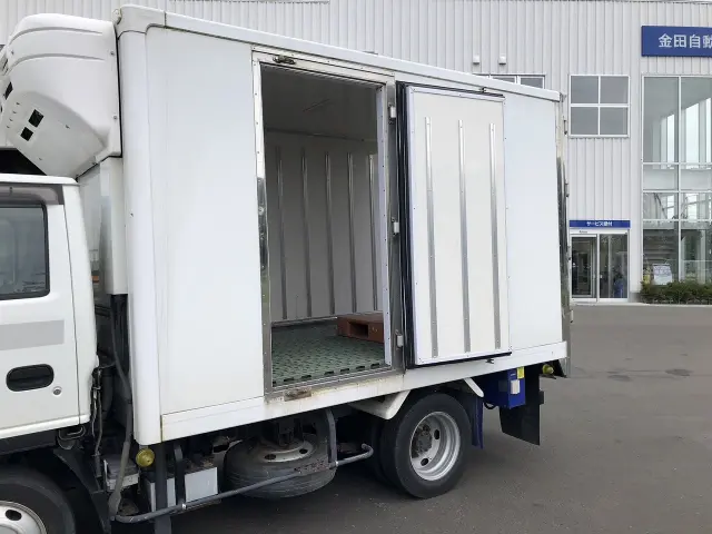 いすゞ エルフ TRG-NJS85AN(4WD)の写真10