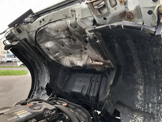 いすゞ エルフ TRG-NJS85AN(4WD)の写真18