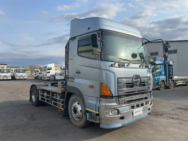 日野 プロフィア BKG-SH1EGXG(2WD)の写真2