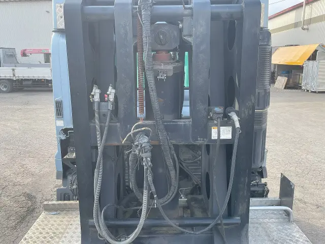 日野 プロフィア BKG-SH1EGXG(2WD)の写真9