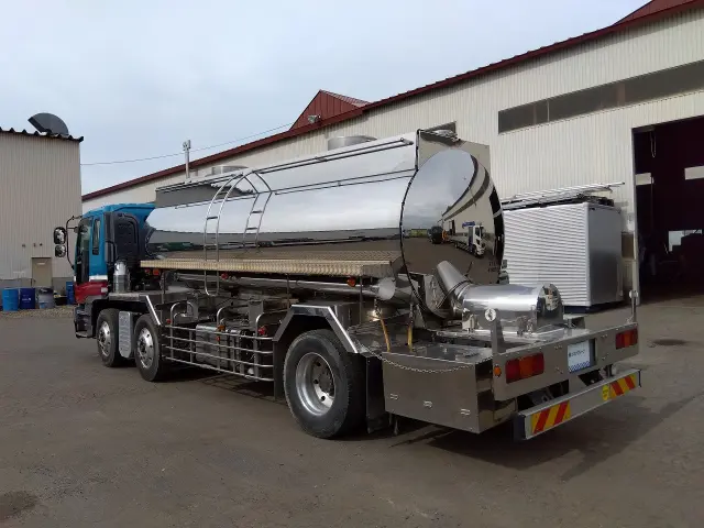 いすゞ ギガ KL-CYG23P4(6x2)の写真4