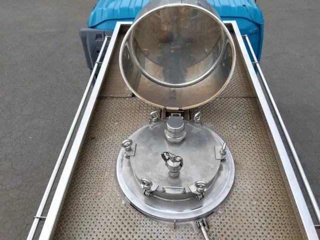 いすゞ ギガ KL-CYG23P4(6x2)の写真8