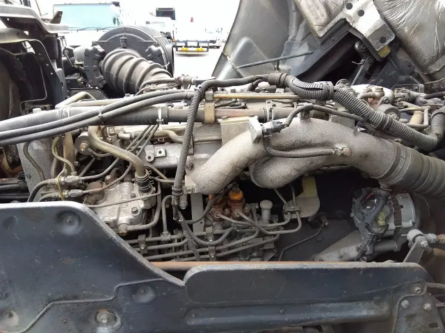 いすゞ ギガ KL-CYG23P4(6x2)の写真20