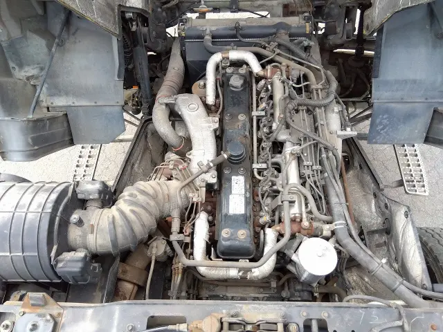 いすゞ ギガ KL-CYG23P4(6x2)の写真21