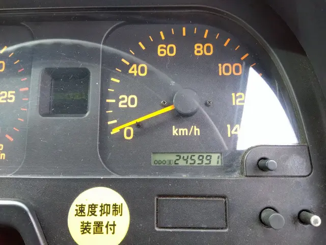 いすゞ ギガ KL-CYG23P4(6x2)の写真24