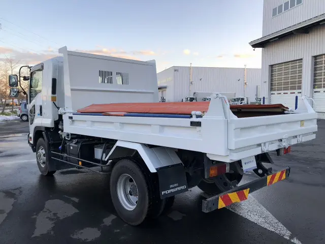 いすゞ フォワード 2PG-FRS90S2(4WD)の写真4