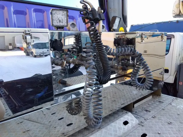 三菱 スーパーグレート QPG-FP64VER(2WD)の写真13