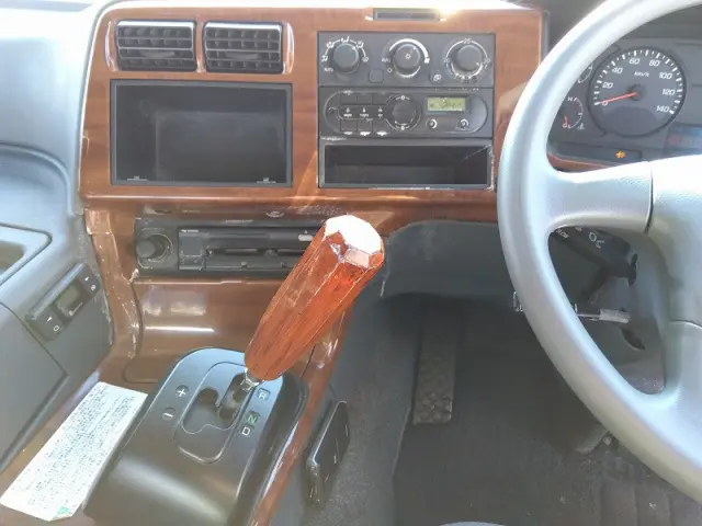 三菱 スーパーグレート QPG-FP64VER(2WD)の写真23