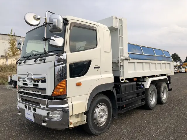 日野 プロフィア QKG-FS1EKDA(6x4)の写真1