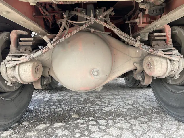 いすゞ ギガ LKG-CYZ77AM(6x4)の写真15