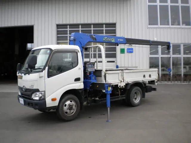 トヨタ ダイナ TKG-XZU685(4WD)の写真8