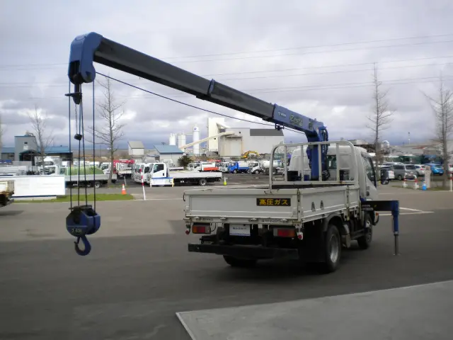 トヨタ ダイナ TKG-XZU685(4WD)の写真9