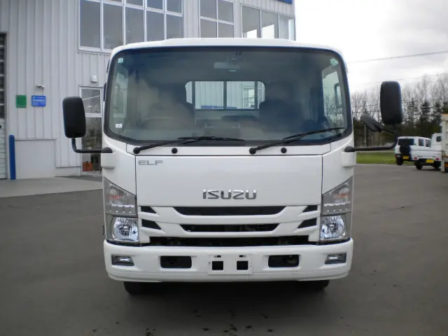 いすゞ エルフ 2PG-NPS88AR(4WD)の写真3