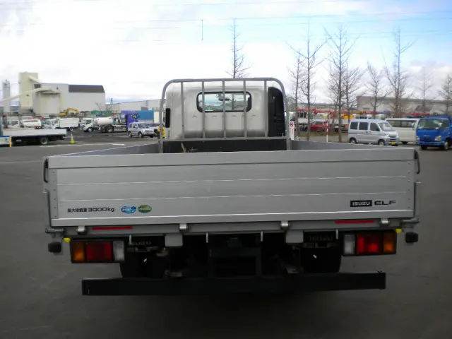 いすゞ エルフ 2PG-NPS88AR(4WD)の写真5