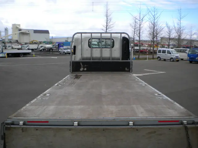 いすゞ エルフ 2PG-NPS88AR(4WD)の写真7