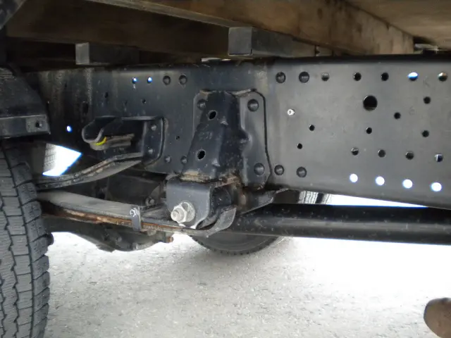 いすゞ エルフ 2PG-NPS88AR(4WD)の写真13