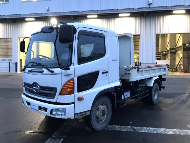 日野 レンジャー SDG-FX7JEAA(4WD)の写真1