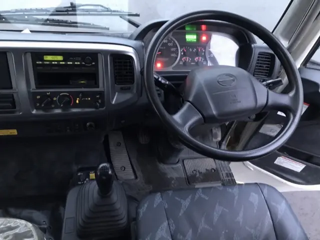 日野 レンジャー SDG-FX7JEAA(4WD)の写真23