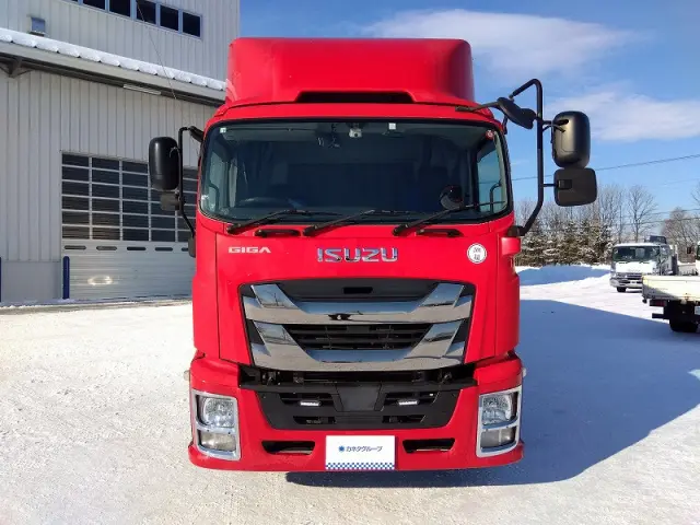 いすゞ ギガ QKG-CYJ77B(8x4)の写真3