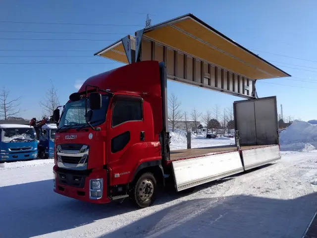 いすゞ ギガ QKG-CYJ77B(8x4)の写真8