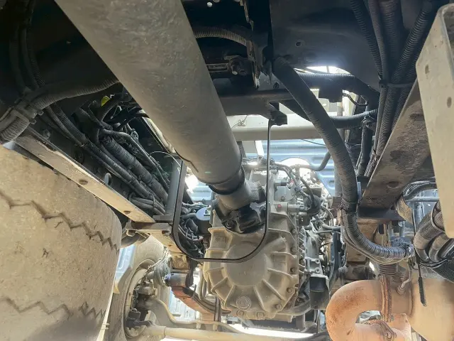 日野 プロフィア QPG-FS1AKDA(6x4)の写真16