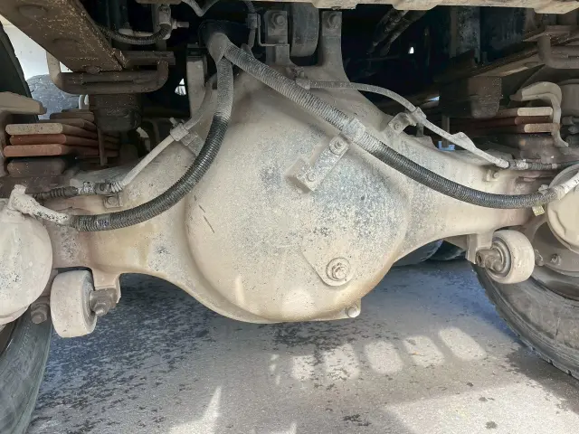 日野 プロフィア QPG-FS1AKDA(6x4)の写真18