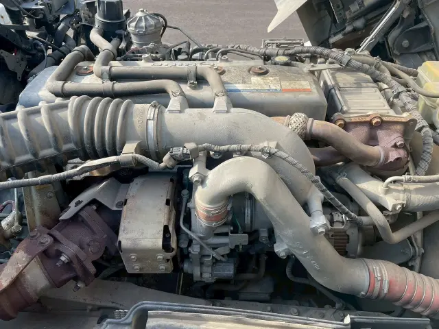 日野 プロフィア QPG-FS1AKDA(6x4)の写真19