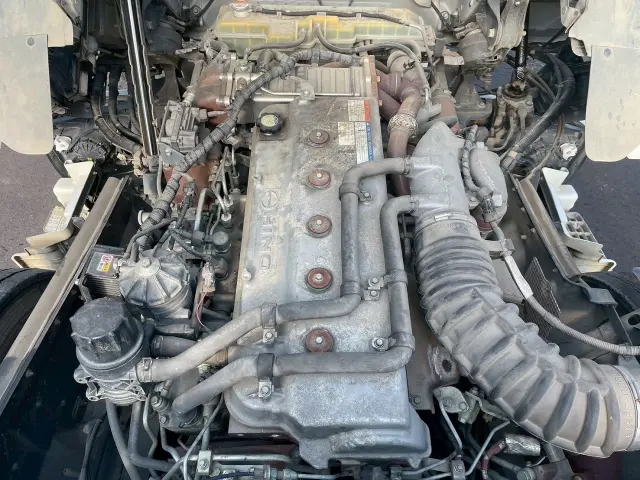 日野 プロフィア QPG-FS1AKDA(6x4)の写真21