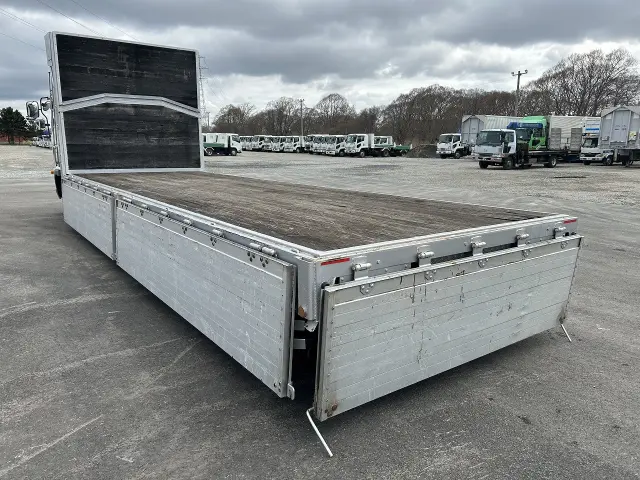 日野 レンジャー TKG-FD9JPAA(2WD)の写真8