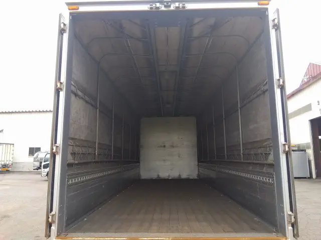 日野 レンジャー BKG-FD7JPYA(2WD)の写真9