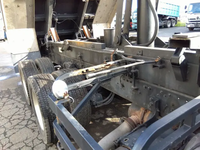 三菱 ファイター LDG-FQ62F(6x4)の写真12