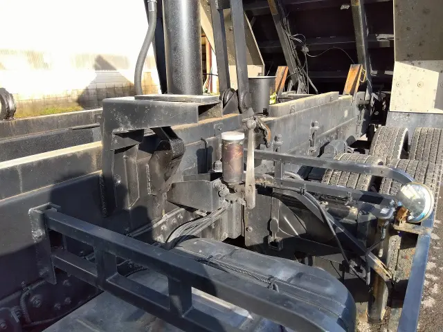 三菱 ファイター LDG-FQ62F(6x4)の写真13