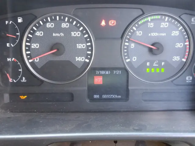 三菱 ファイター LDG-FQ62F(6x4)の写真24