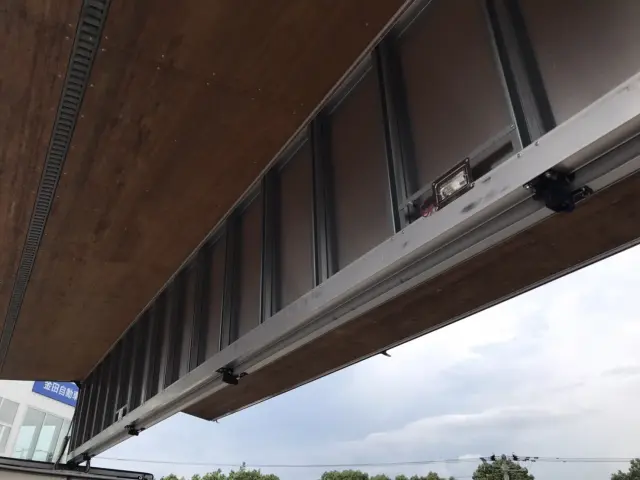 日野 プロフィア QKG-FW1EXBG(8x4)の写真13