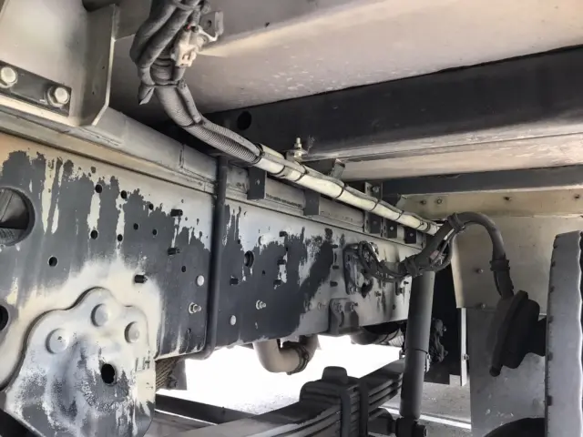 日野 プロフィア QKG-FW1EXBG(8x4)の写真16