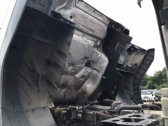 日野 プロフィア QKG-FW1EXBG(8x4)の写真19