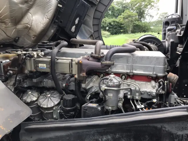 日野 プロフィア QKG-FW1EXBG(8x4)の写真21