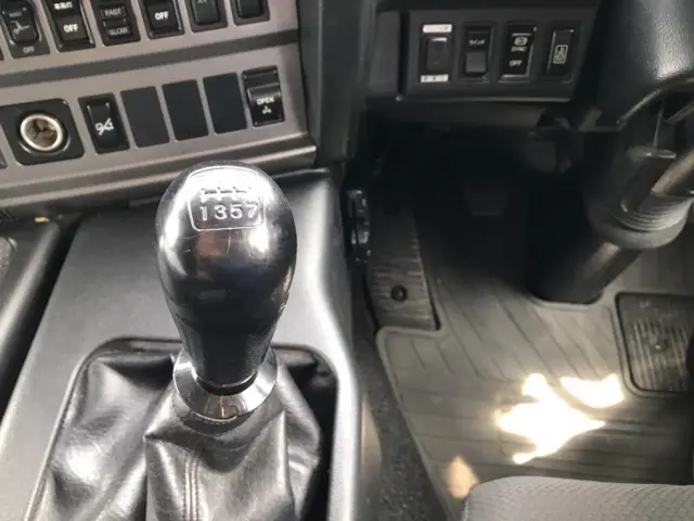 日野 プロフィア QKG-FW1EXBG(8x4)の写真23