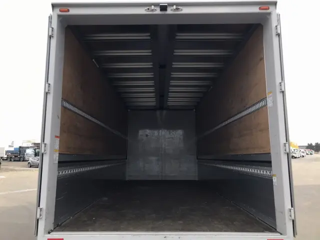 日野 レンジャー 2PG-FD2ABG(2WD)の写真7