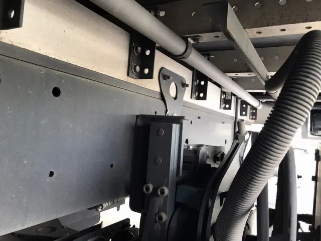 日野 レンジャー 2PG-FD2ABG(2WD)の写真16