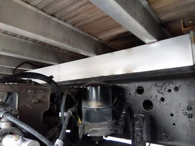 いすゞ ギガ KL-CVR80P3(2WD)の写真12