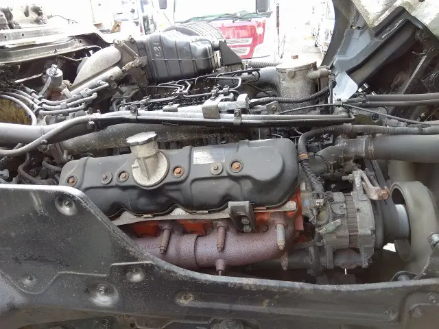 いすゞ ギガ KL-CVR80P3(2WD)の写真19